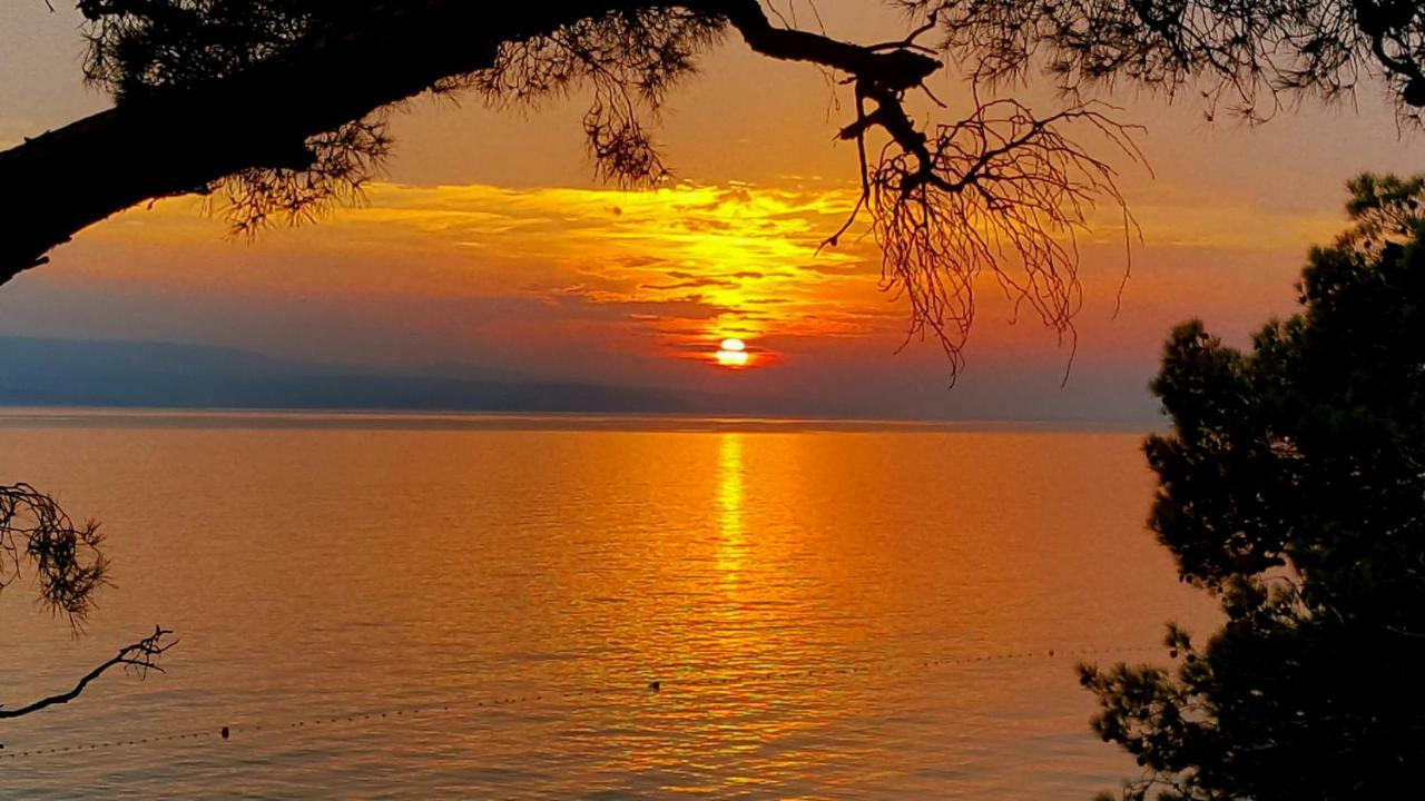 Apartman Jakir Baška Voda Buitenkant foto